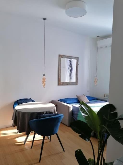 Appartement New Cozy 7 Metro Stops To Duomo!